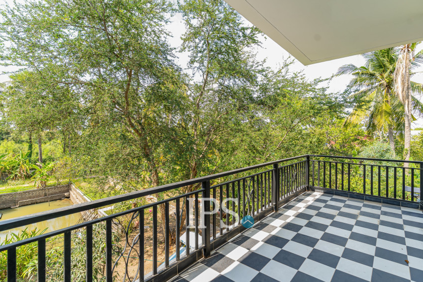 8 Unit Apartment Building For Sale - Preaek Aeng, Khan Chbar Ampov, Phnom Penh