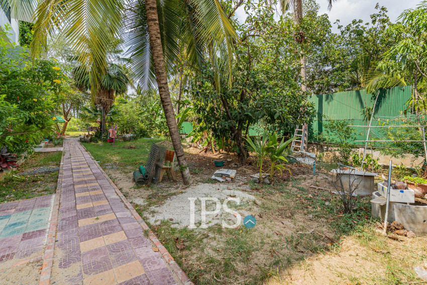 8 Unit Apartment Building For Sale - Preaek Aeng, Khan Chbar Ampov, Phnom Penh