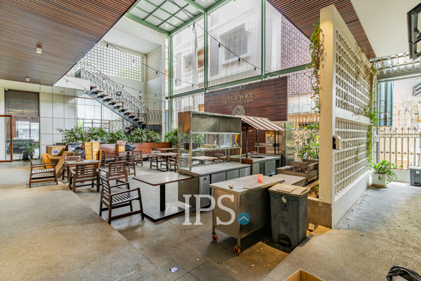 800 Sqm Retail Space For Rent - Teuk Thla, Phnom Penh