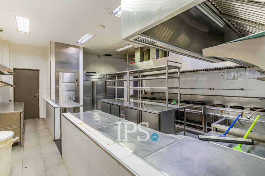800 Sqm Retail Space For Rent - Teuk Thla, Phnom Penh