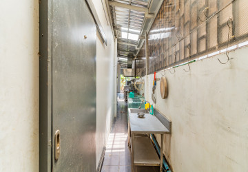 800 Sqm Retail Space For Rent - Teuk Thla, Phnom Penh thumbnail