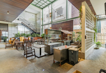 800 Sqm Retail Space For Rent - Teuk Thla, Phnom Penh thumbnail