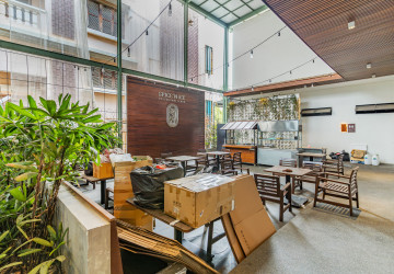 800 Sqm Retail Space For Rent - Teuk Thla, Phnom Penh thumbnail