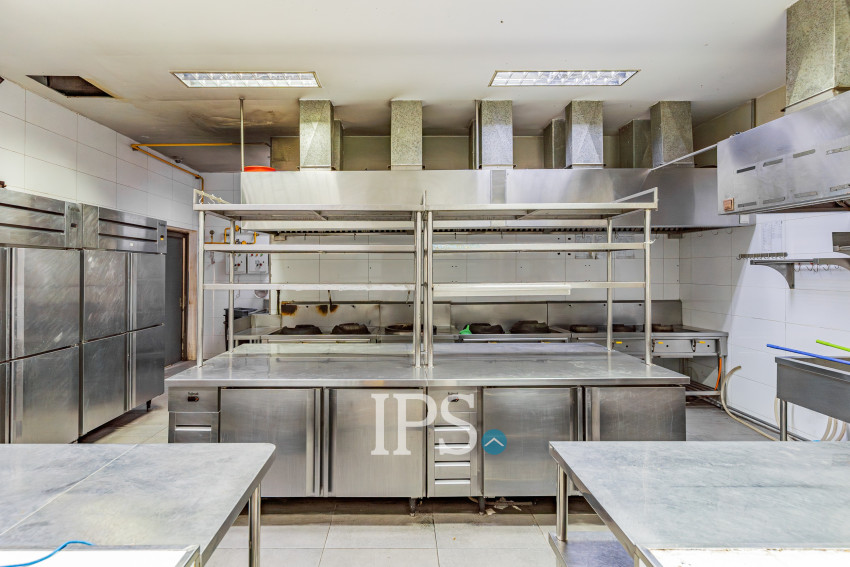 800 Sqm Retail Space For Rent - Teuk Thla, Phnom Penh
