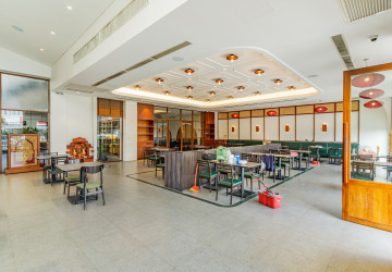 800 Sqm Retail Space For Rent - Teuk Thla, Phnom Penh thumbnail