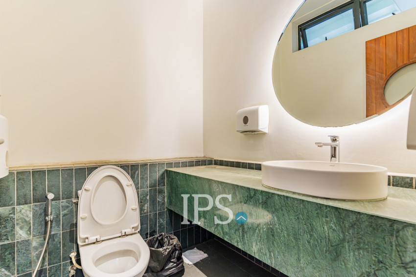 800 Sqm Retail Space For Rent - Teuk Thla, Phnom Penh