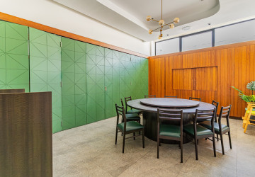 800 Sqm Retail Space For Rent - Teuk Thla, Phnom Penh thumbnail