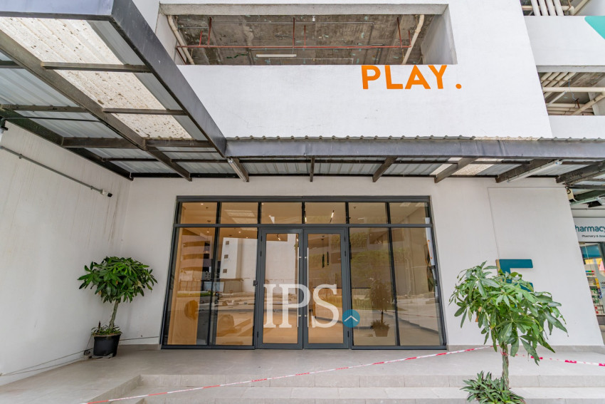 3 Bedroom Condo For Rent - Urban Village Phase II, Chak Angrae Leu, Phnom Penh