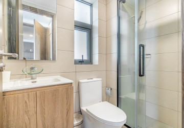3 Bedroom Condo For Rent - Urban Village Phase II, Chak Angrae Leu, Phnom Penh thumbnail