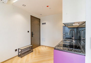 1 Bedroom Condo For Rent - Time Square 5, BKK1, Phnom Penh thumbnail