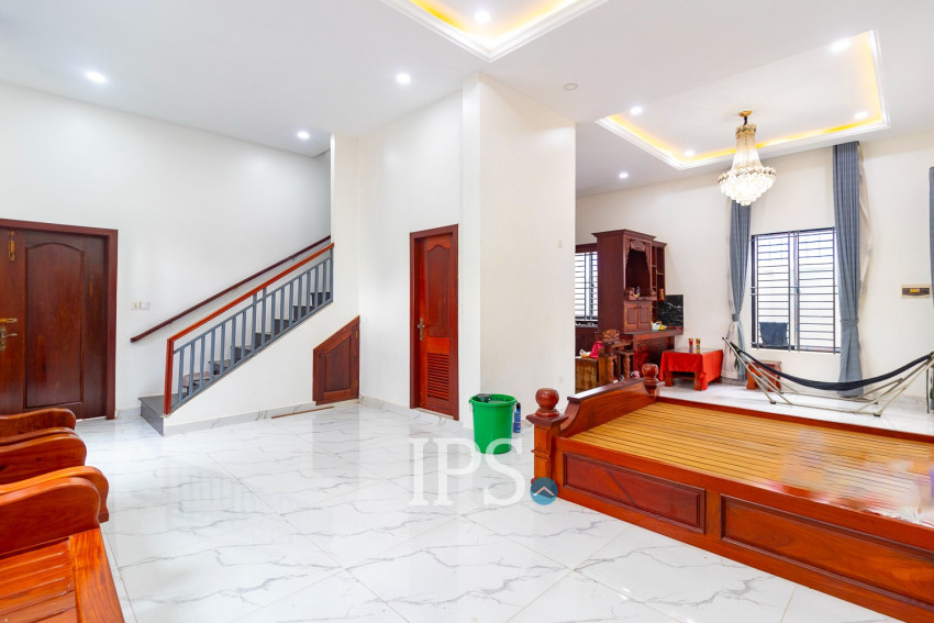 4 Bedroom House For Rent - Slor Kram, Siem Reap