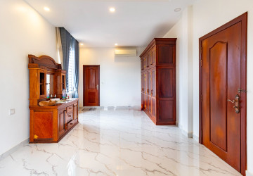4 Bedroom House For Rent - Slor Kram, Siem Reap thumbnail