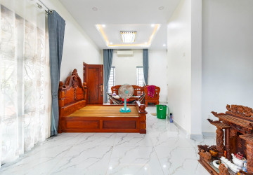4 Bedroom House For Rent - Slor Kram, Siem Reap thumbnail