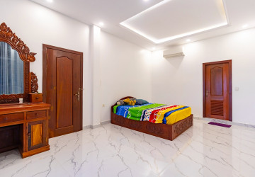 4 Bedroom House For Rent - Slor Kram, Siem Reap thumbnail
