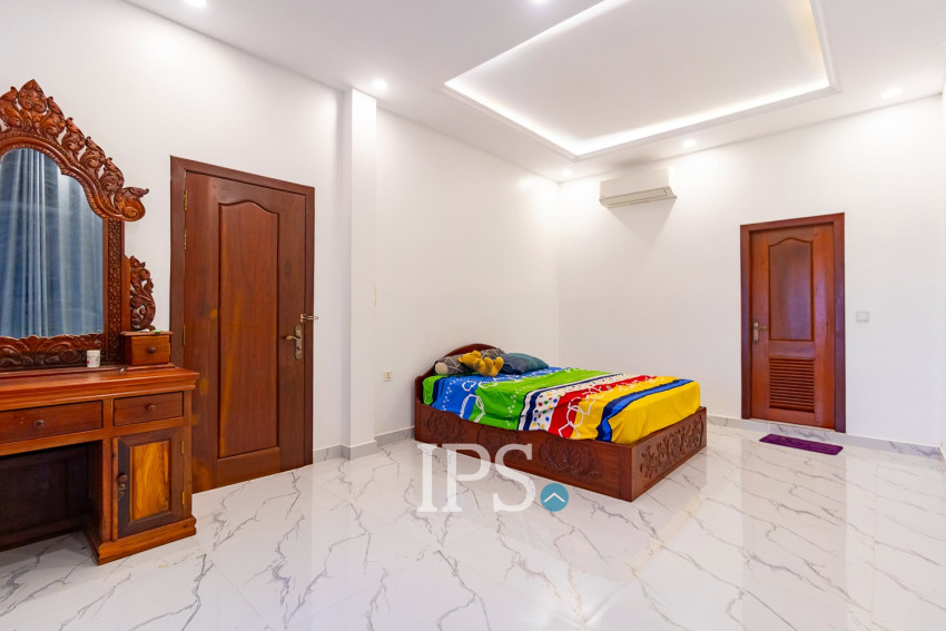 4 Bedroom House For Rent - Slor Kram, Siem Reap