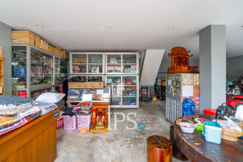 160 Sqm  Retail Space For Rent - Svay Dangkum Siem Reap