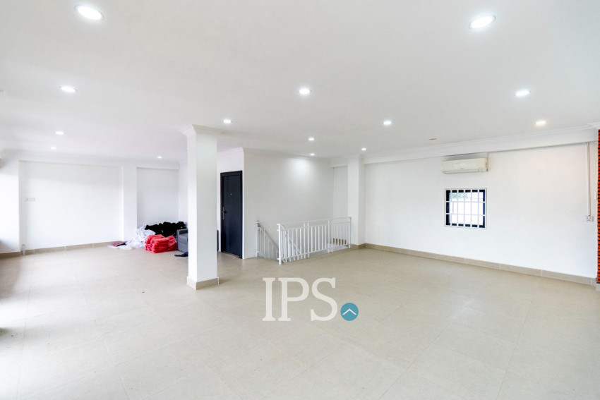 160 Sqm  Retail Space For Rent - Svay Dangkum Siem Reap