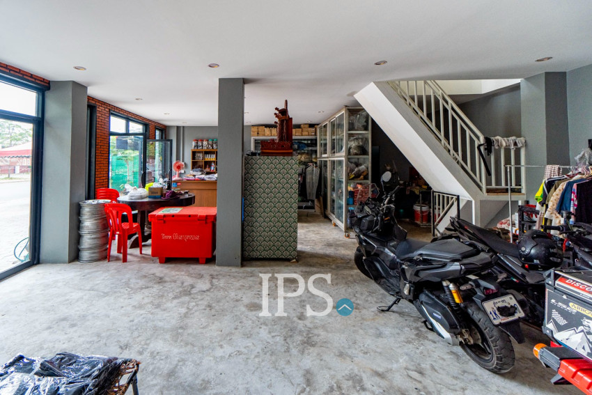 160 Sqm  Retail Space For Rent - Svay Dangkum Siem Reap