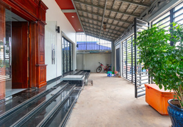 4 Bedroom House For Sale - Slor Kram, Siem Reap thumbnail