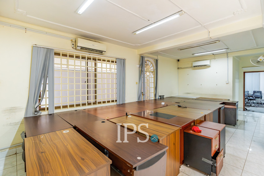 11 Bedroom Commercial Villa For Rent - BKK1, Phnom Penh
