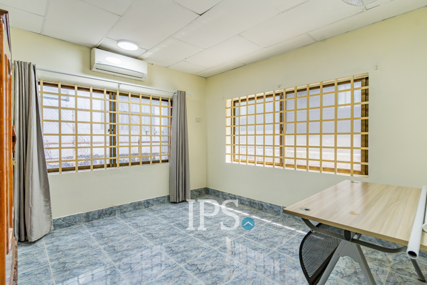 11 Bedroom Commercial Villa For Rent - BKK1, Phnom Penh