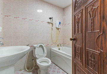 11 Bedroom Commercial Villa For Rent - BKK1, Phnom Penh thumbnail