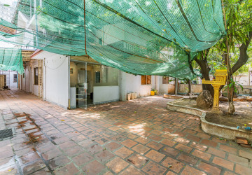 11 Bedroom Commercial Villa For Rent - BKK1, Phnom Penh thumbnail