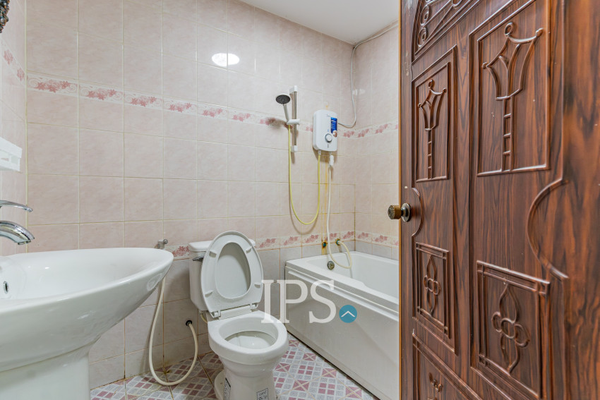 11 Bedroom Commercial Villa For Rent - BKK1, Phnom Penh