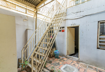 11 Bedroom Commercial Villa For Rent - BKK1, Phnom Penh thumbnail