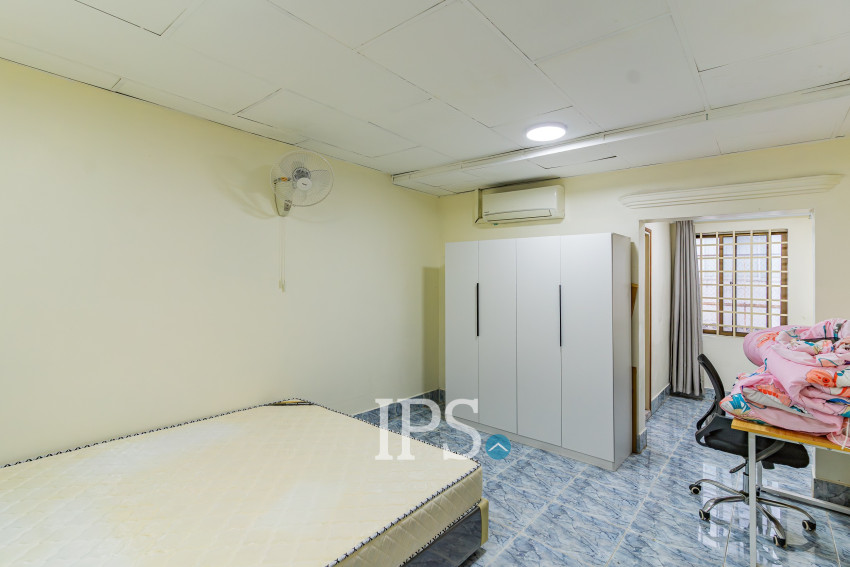 11 Bedroom Commercial Villa For Rent - BKK1, Phnom Penh