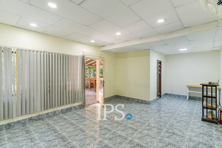 11 Bedroom Commercial Villa For Rent - BKK1, Phnom Penh