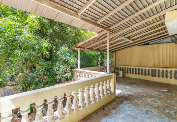 11 Bedroom Commercial Villa For Rent - BKK1, Phnom Penh thumbnail