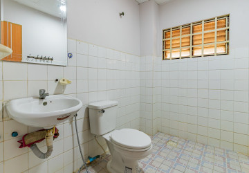 11 Bedroom Commercial Villa For Rent - BKK1, Phnom Penh thumbnail