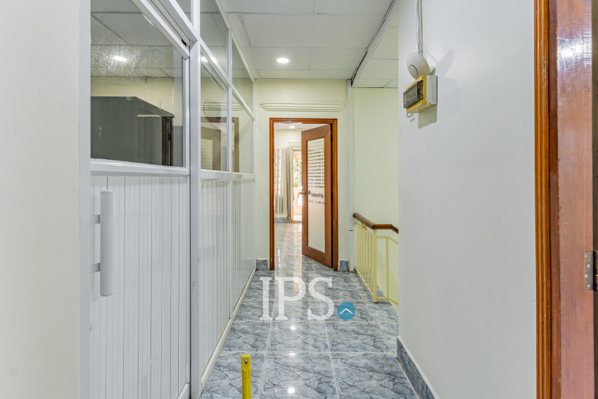 11 Bedroom Commercial Villa For Rent - BKK1, Phnom Penh