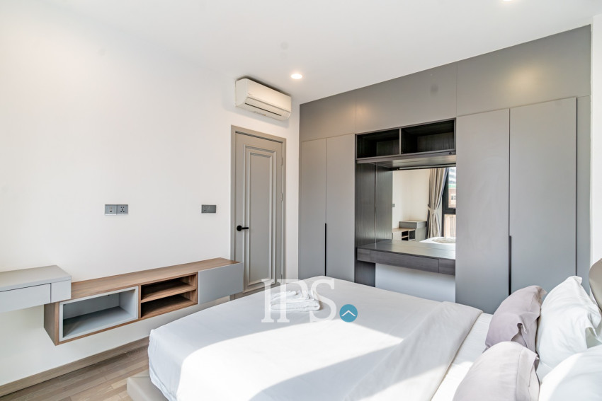 2 Bedroom Serviced Apartment For Rent - BKK1, Phnom Penh