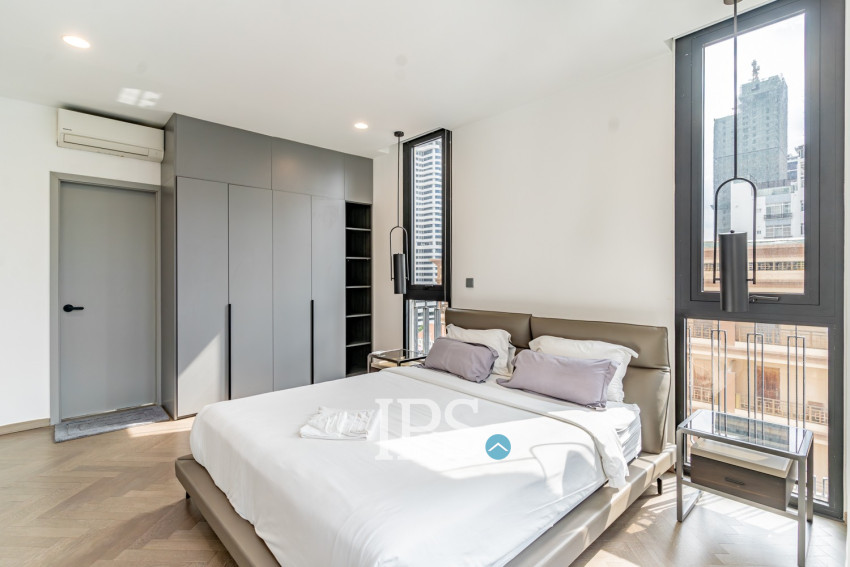 2 Bedroom Serviced Apartment For Rent - BKK1, Phnom Penh