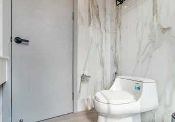 2 Bedroom Serviced Apartment For Rent - BKK1, Phnom Penh thumbnail