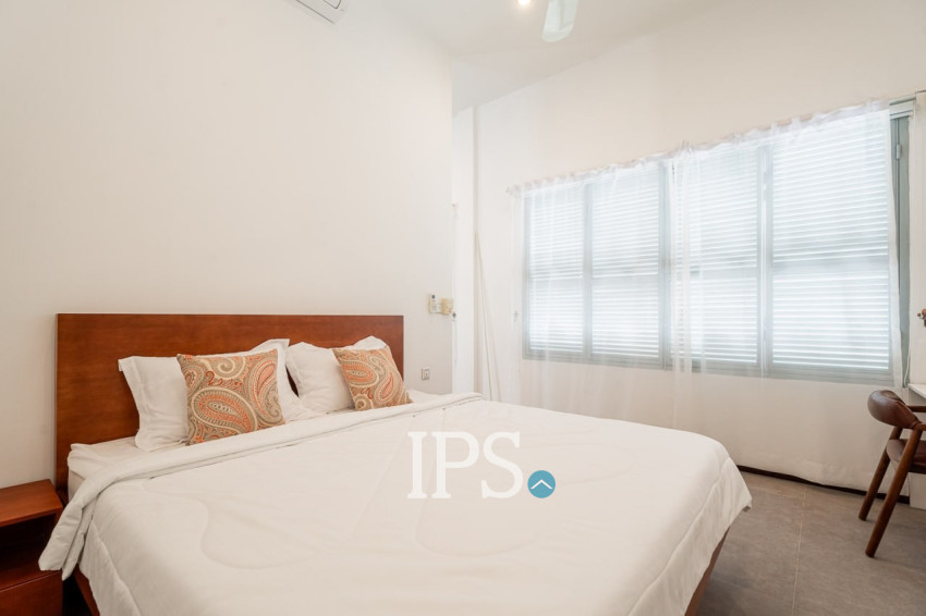 Renovated 3 Bedroom Apartment For Rent - Chakto Mukh, Phnom Penh