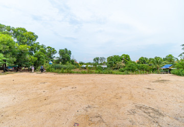 720 Sqm Commercial Land For Rent - Slor Kram, Siem Reap thumbnail
