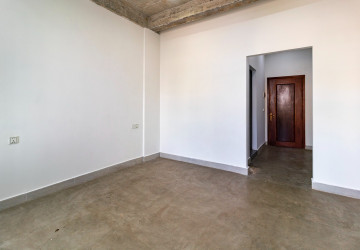 2 Bedroom Commercial Shophouse For Rent - Slor Kram, Siem Reap thumbnail
