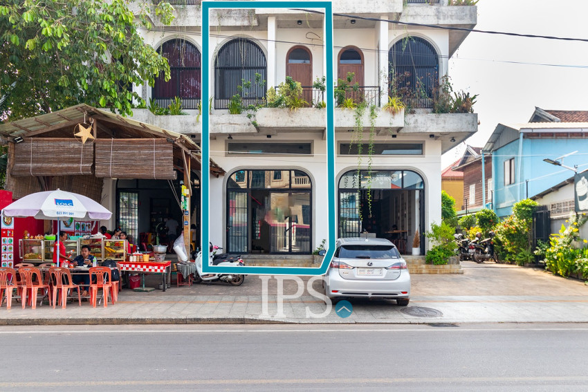2 Bedroom Commercial Shophouse For Rent - Slor Kram, Siem Reap