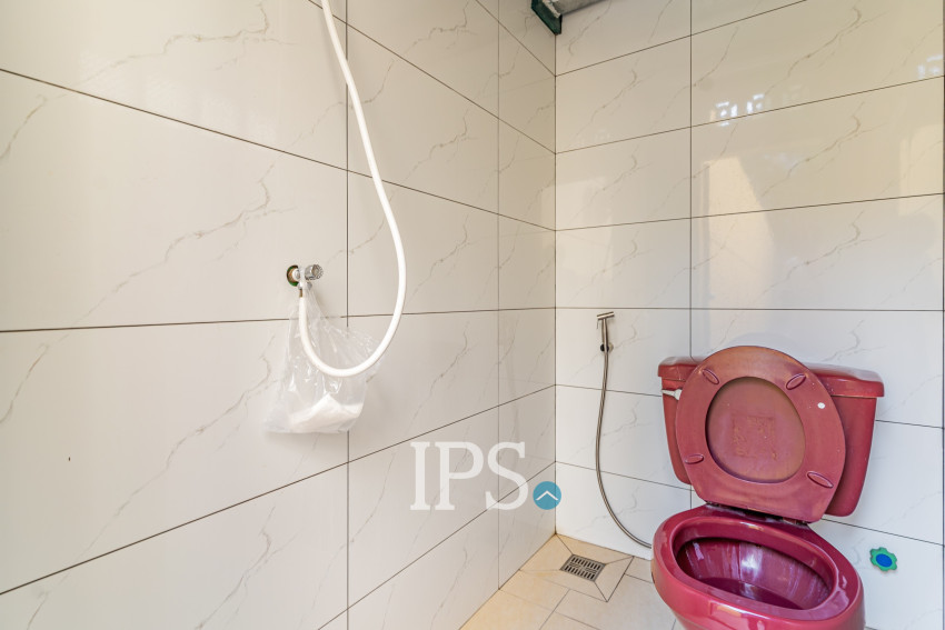 3 Bedroom Villa For Rent - Boeung Kak 2, Phnom Penh