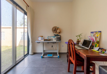 3 Bedroom House For Rent - Svay Dangkum, Siem Reap thumbnail