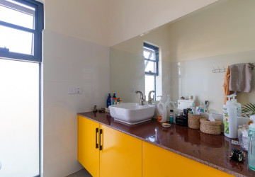 3 Bedroom House For Rent - Svay Dangkum, Siem Reap thumbnail