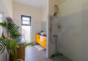 3 Bedroom House For Rent - Svay Dangkum, Siem Reap thumbnail