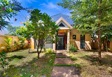 3 Bedroom House For Rent - Svay Dangkum, Siem Reap thumbnail