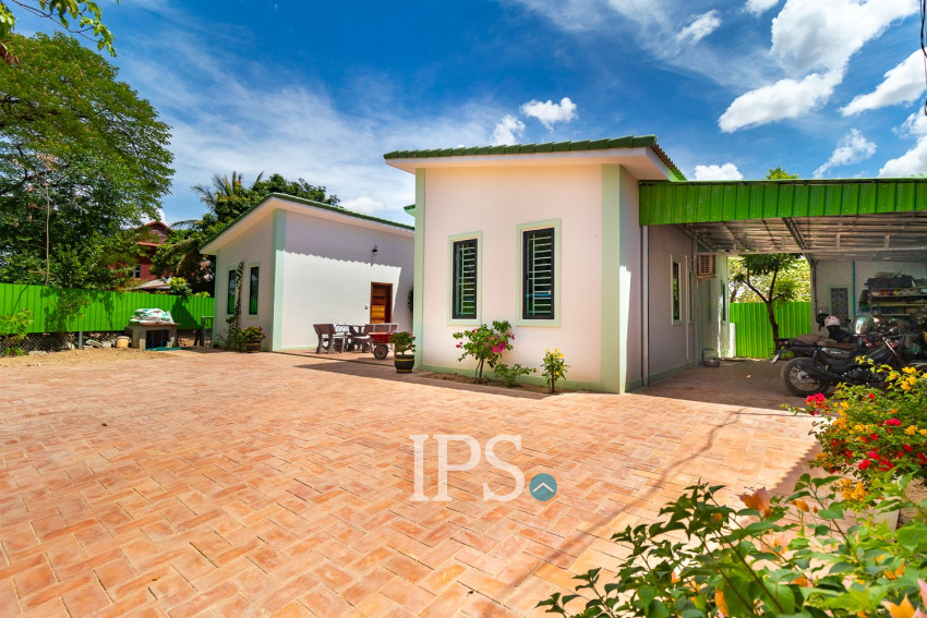 4 Bedroom House For Sale - Svay Dangkum, Siem Reap
