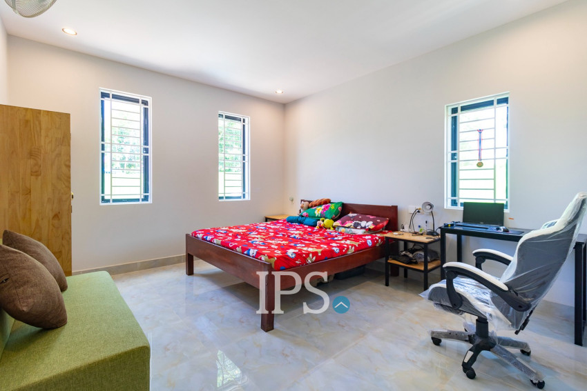 4 Bedroom House For Sale - Svay Dangkum, Siem Reap