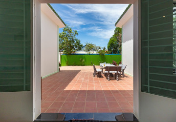 4 Bedroom House For Sale - Svay Dangkum, Siem Reap thumbnail