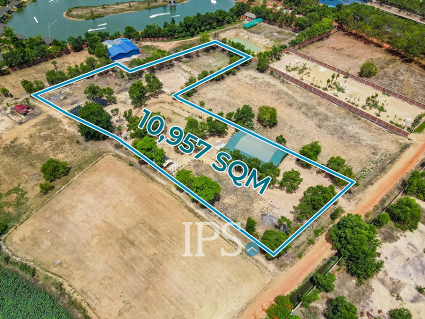 10,957 Sqm Land For Sale - Svay Dangkum, Siem Reap